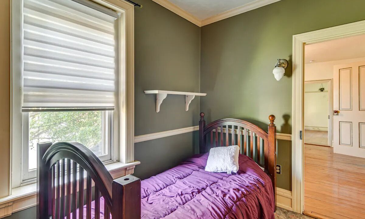 Photo of Bedroom in Trumbauersville