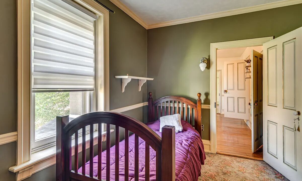 Photo of Bedroom in Trumbauersville