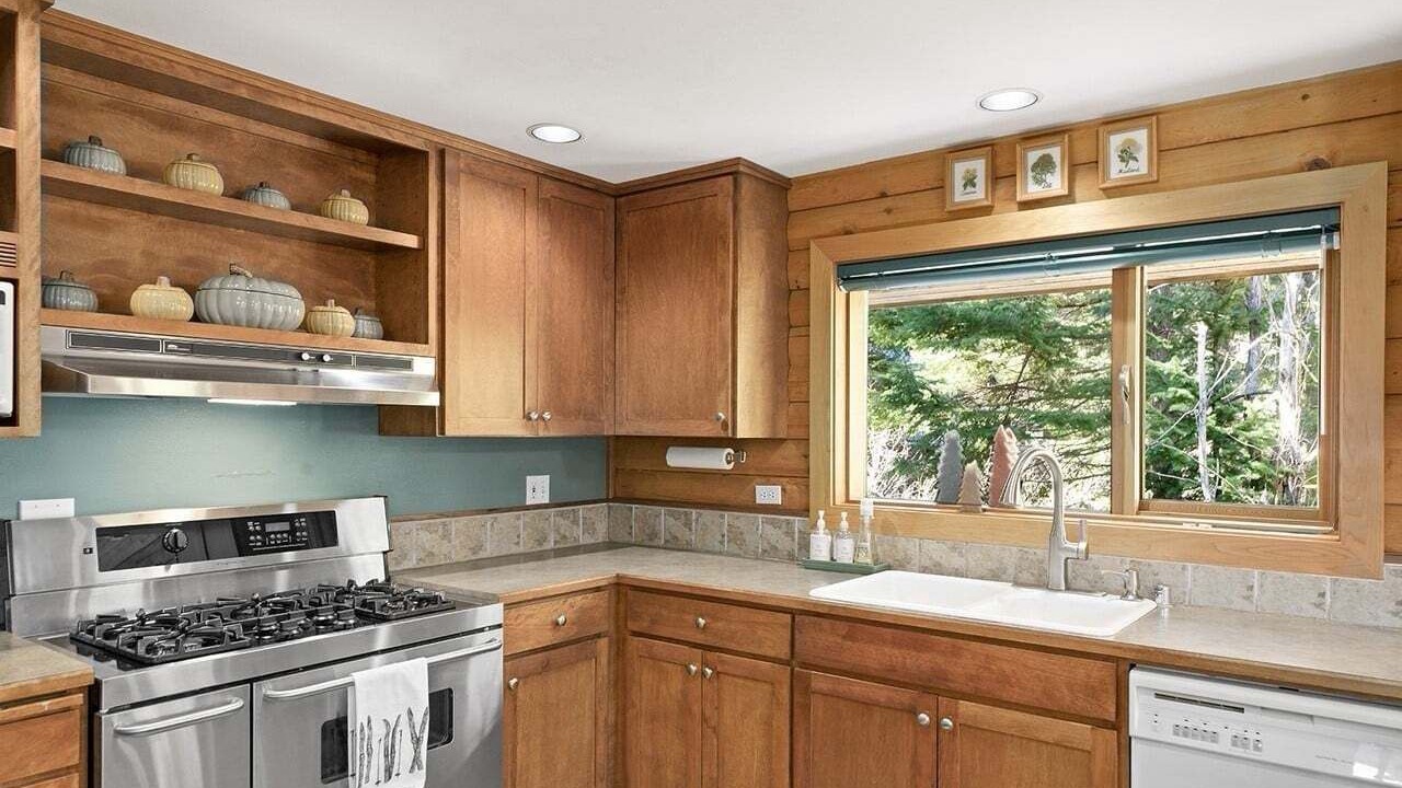 Photo of Kitchen in Hyak