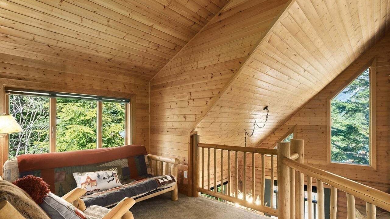 Photo of Livingroom in Hyak
