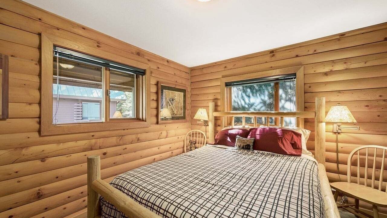 Photo of Bedroom in Hyak