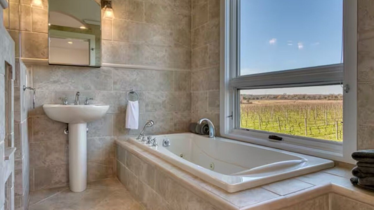 Photo of Bathroom in Cutchogue