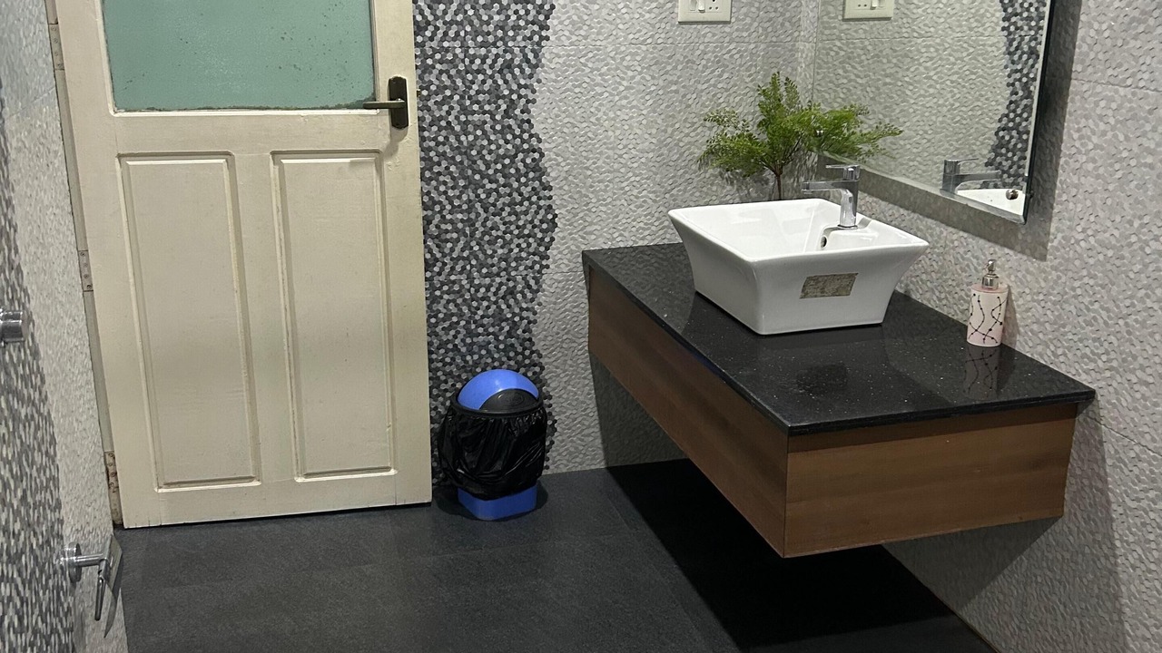 Photo of Bathroom in Kumily