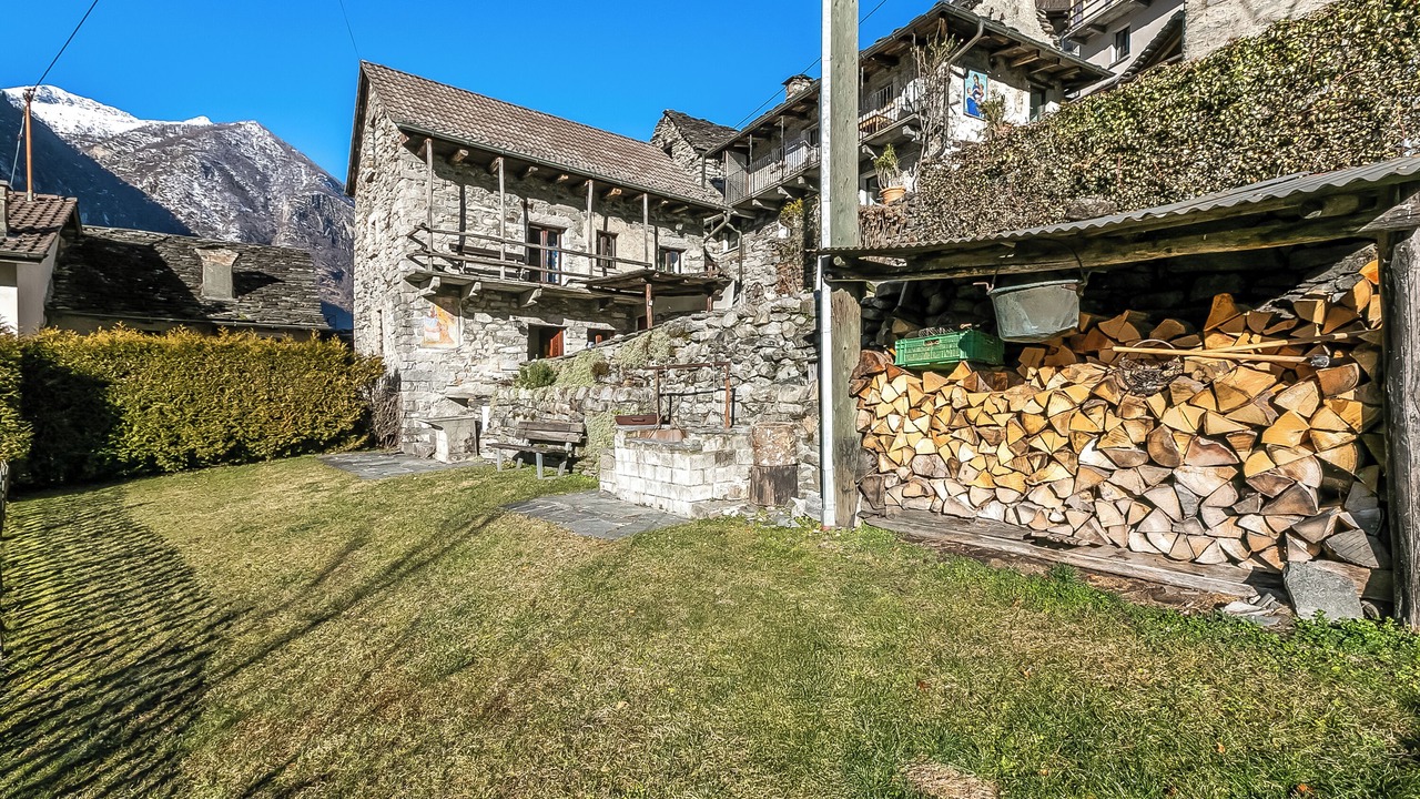 Photo of Outdoor in Lavertezzo