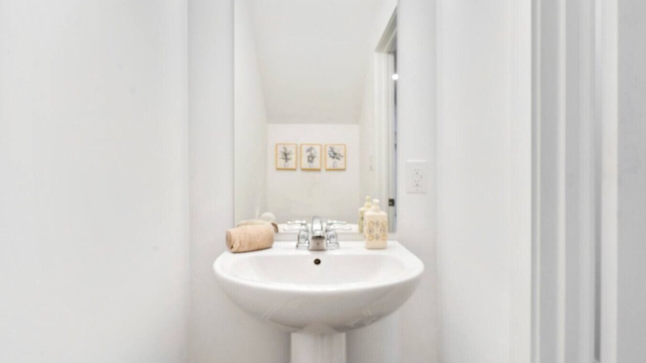 Photo of Bathroom in Welland