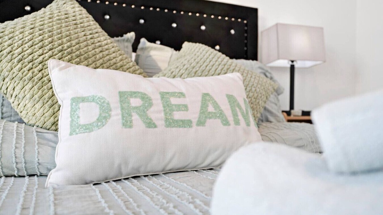 Photo of Bedroom in Welland