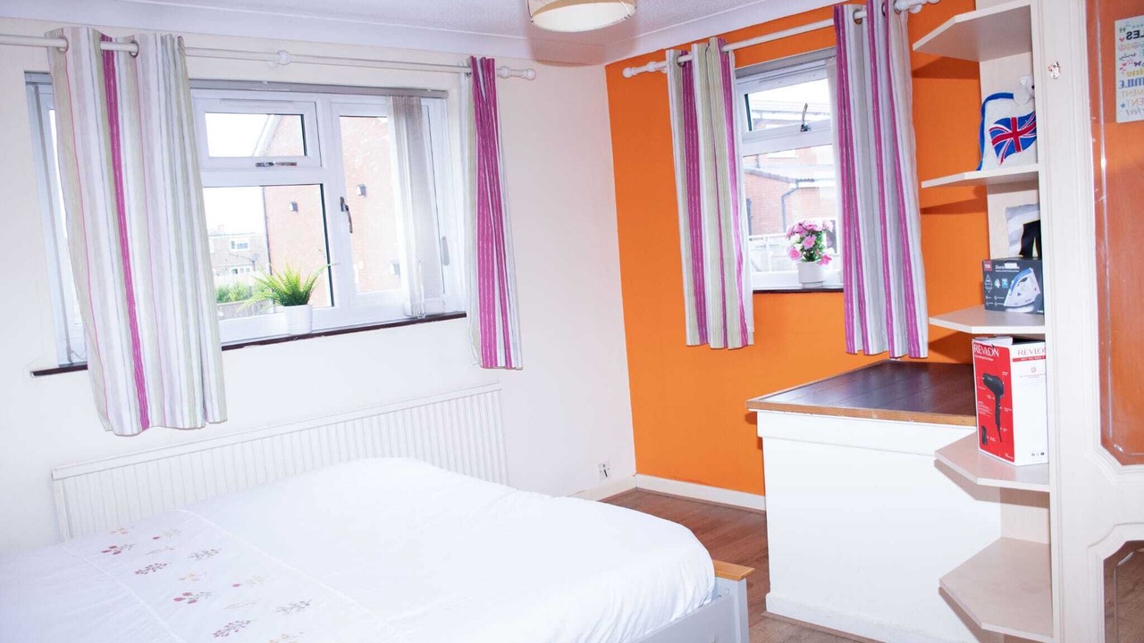 Photo of Bedroom in Leicester