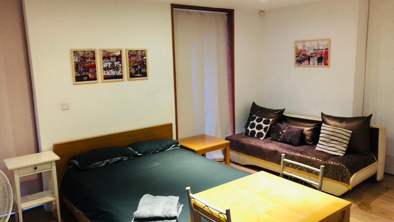 Photo of Bedroom in Bloomsbury