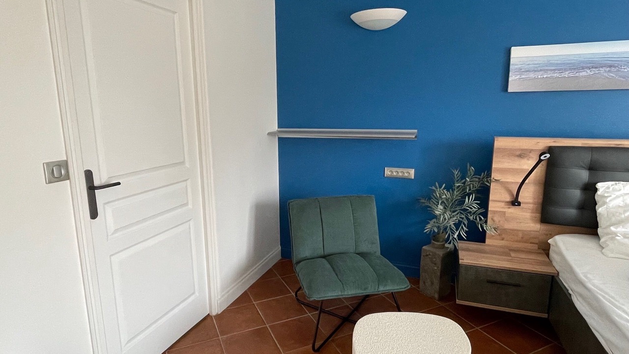 Photo of Bedroom in Larmor-Baden