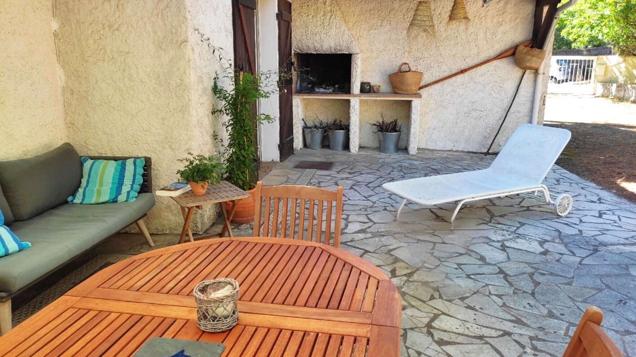 Photo of Outdoor in Piraillan
