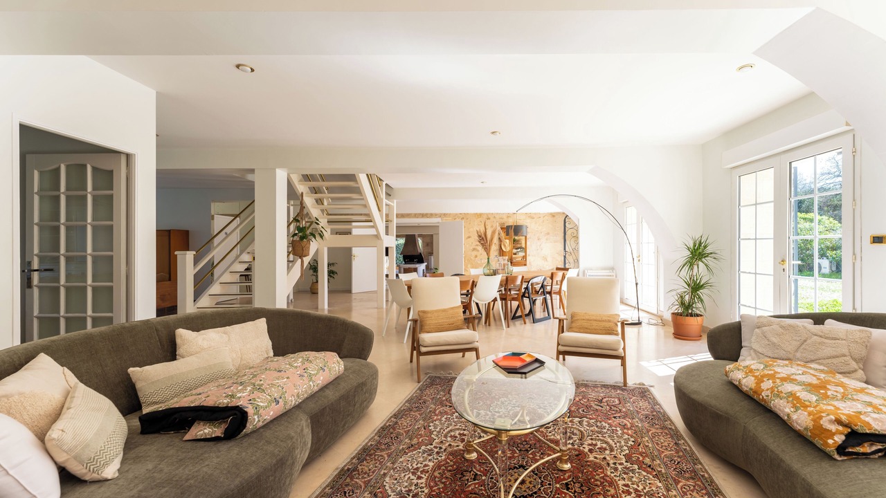 Photo of Livingroom in Cenac