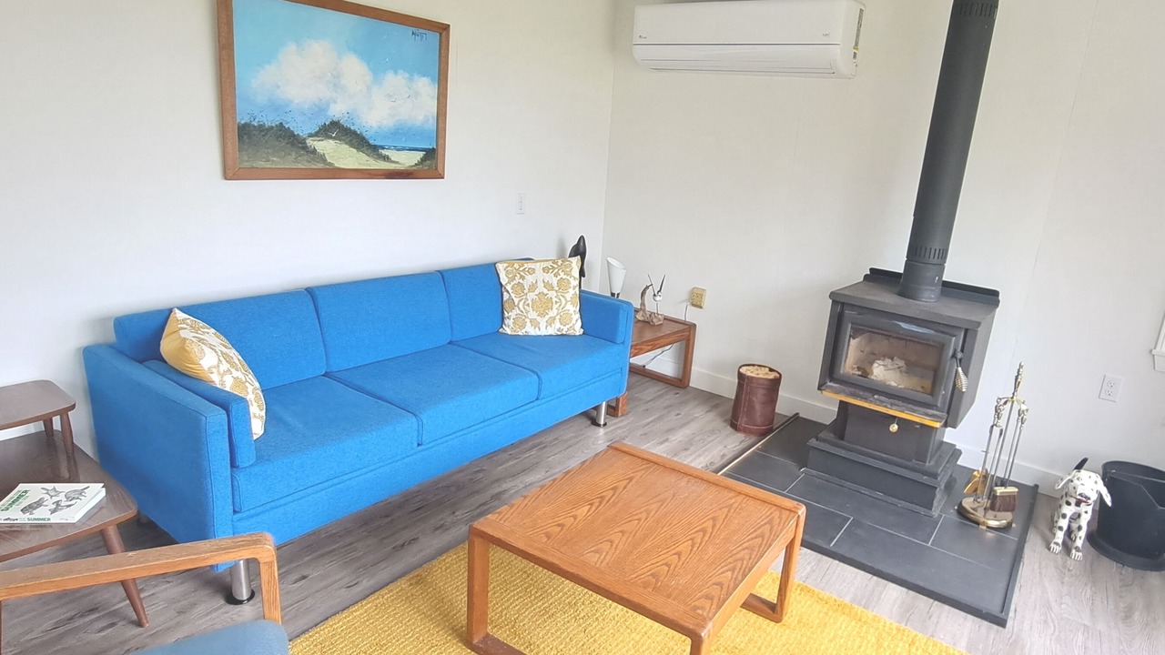 Photo of Livingroom in Ragged Island