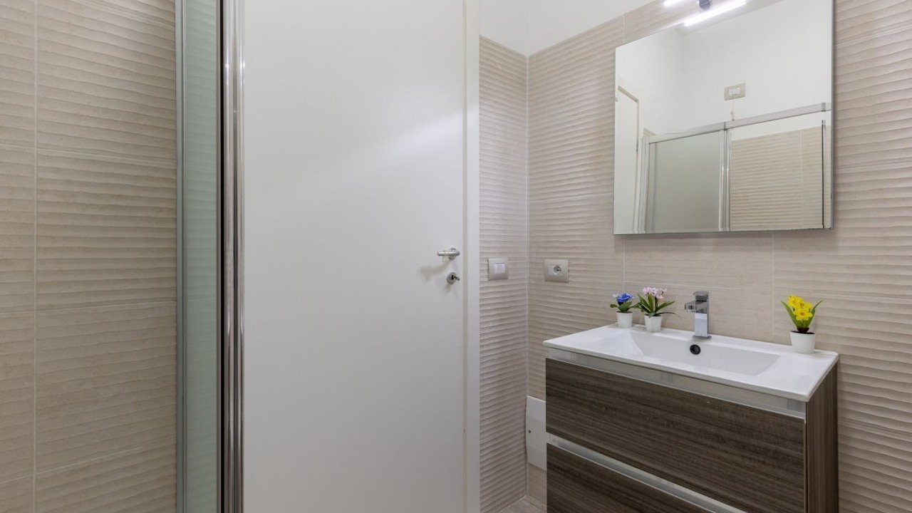 Photo of Bathroom in Calambrone