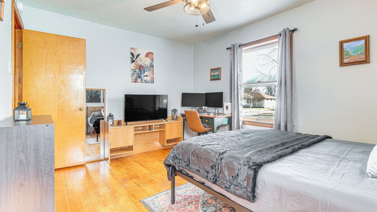 Photo of Bedroom in Lincoln