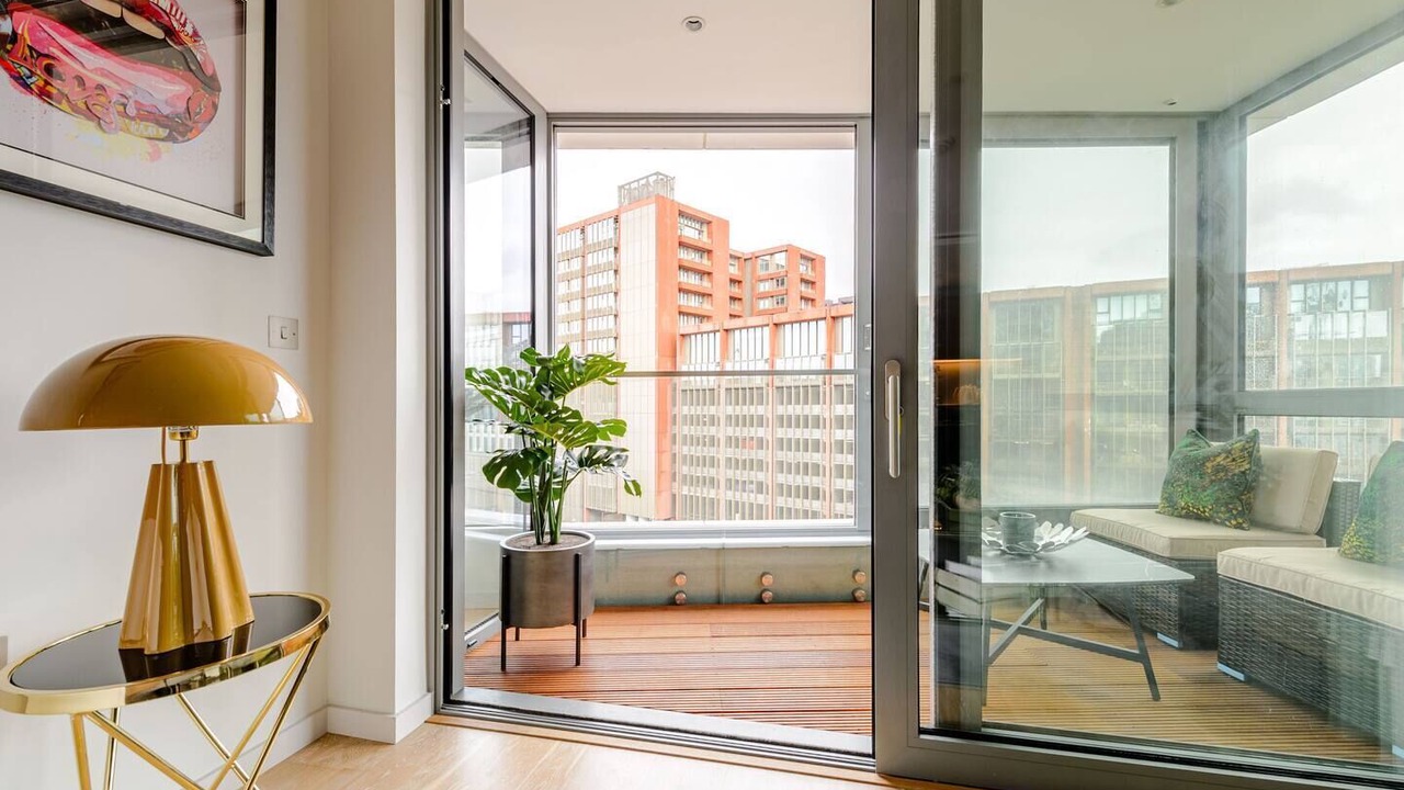 Photo of Patio Balcony in St. Pancras and Somers Town