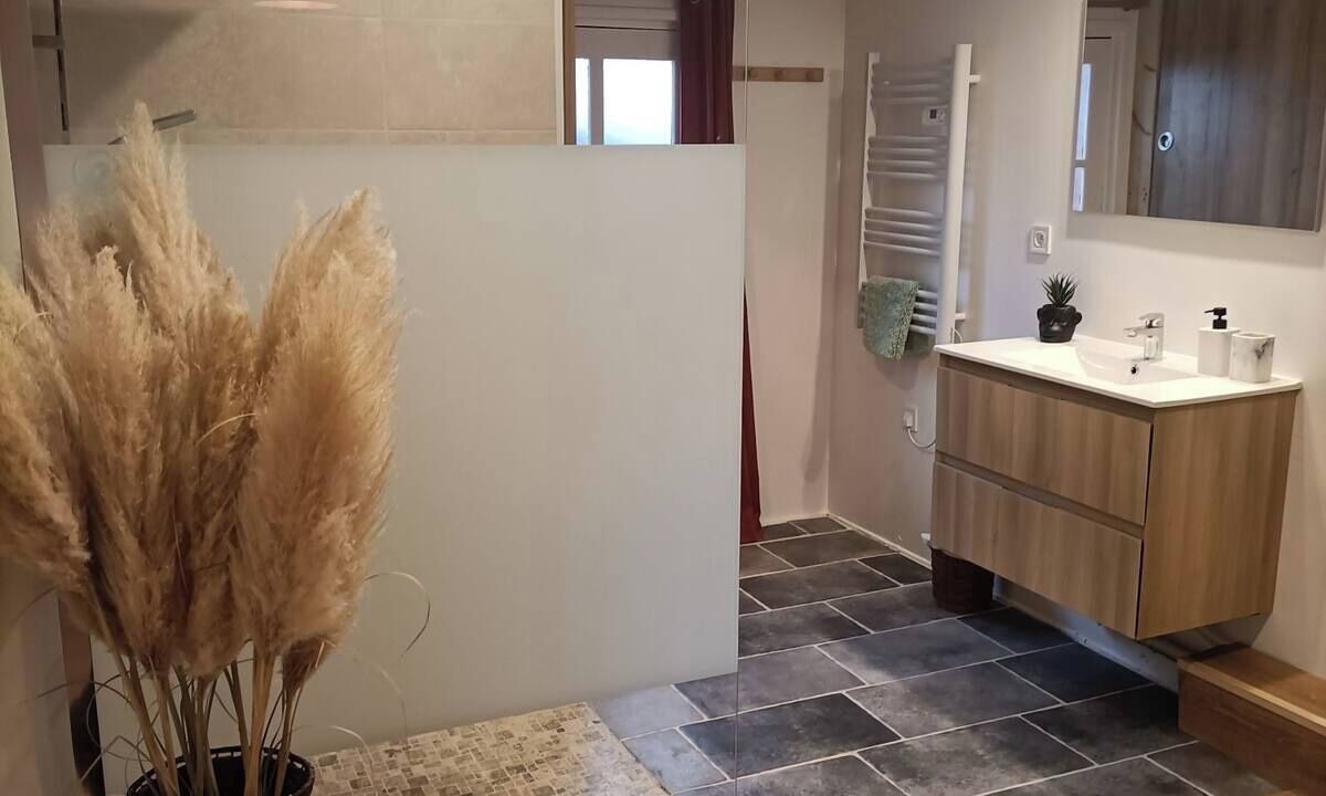 Photo of Bathroom in Tour-en-Sologne