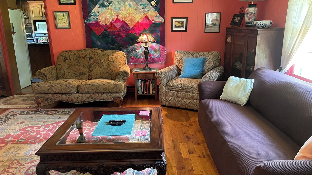 Photo of Livingroom in Rutherfordton