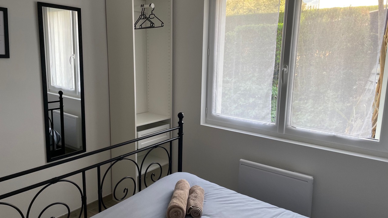 Photo of Bedroom in Saint-Palais-sur-Mer