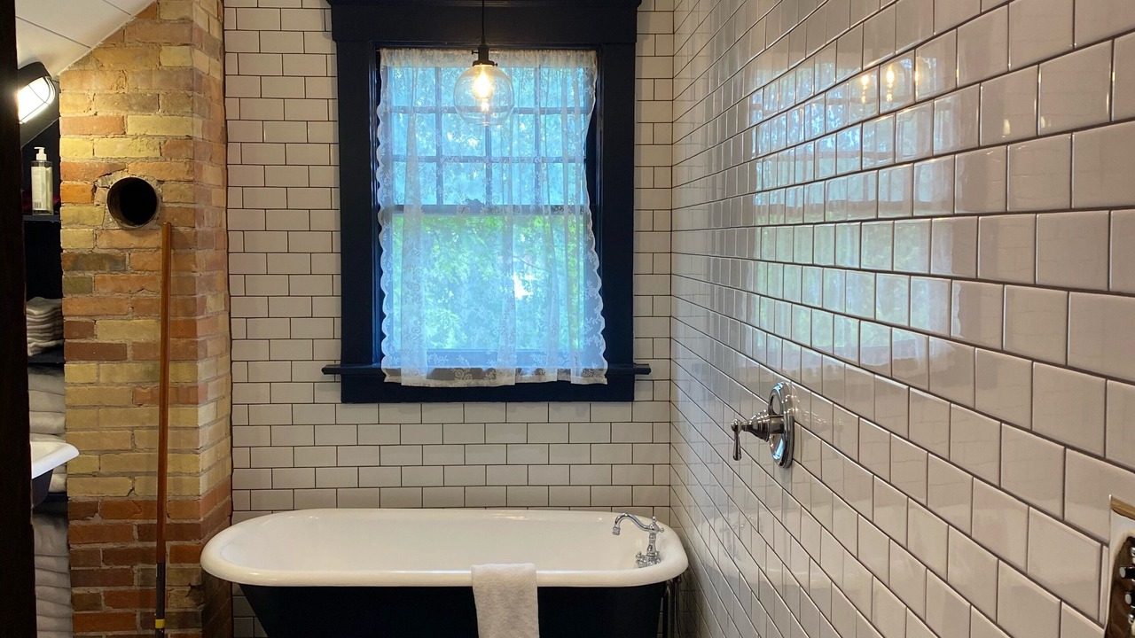 Photo of Bathroom in Downtown Salt Lake City