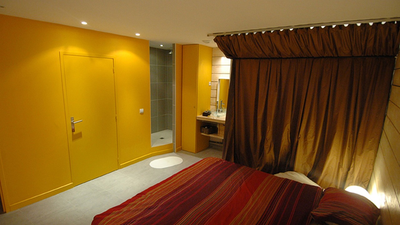 Photo of Bedroom in Quartier du Panier