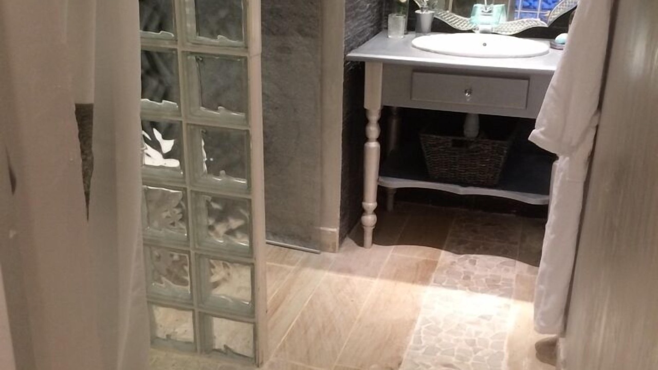 Photo of Bathroom in Nice