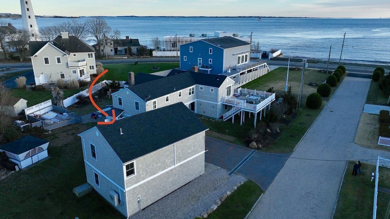 Photo of Outdoor in New London