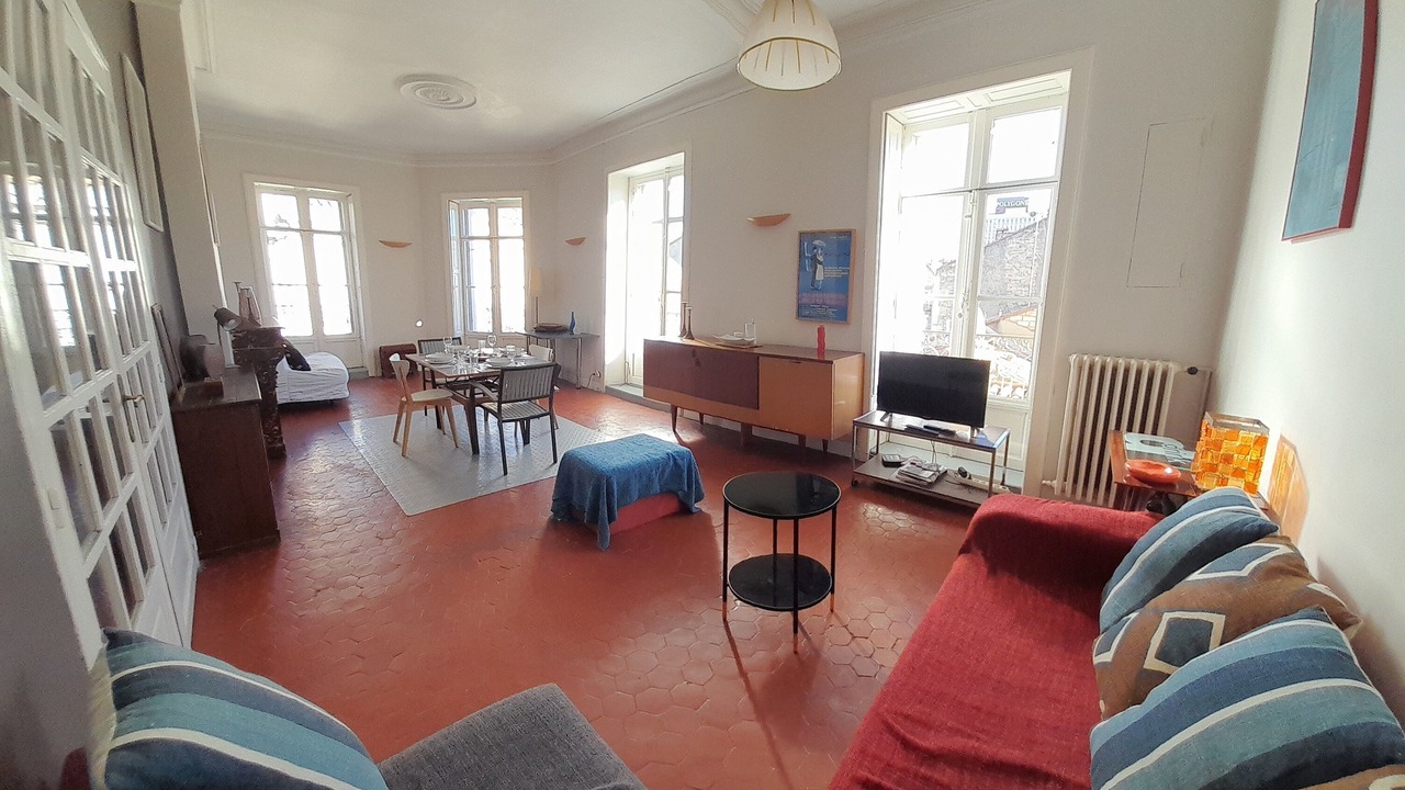 Photo of Livingroom in Comedie