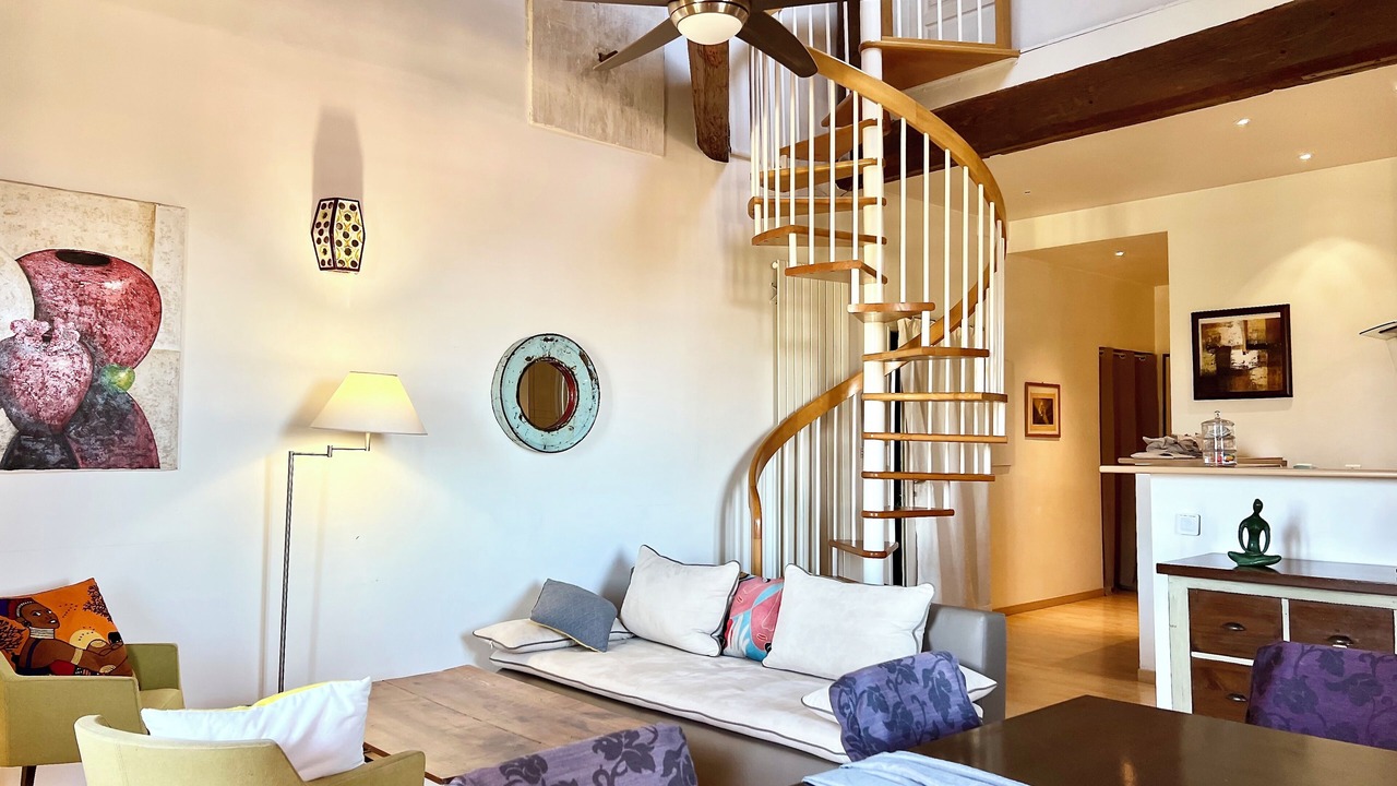 Photo of Livingroom in St.-Remy-de-Provence