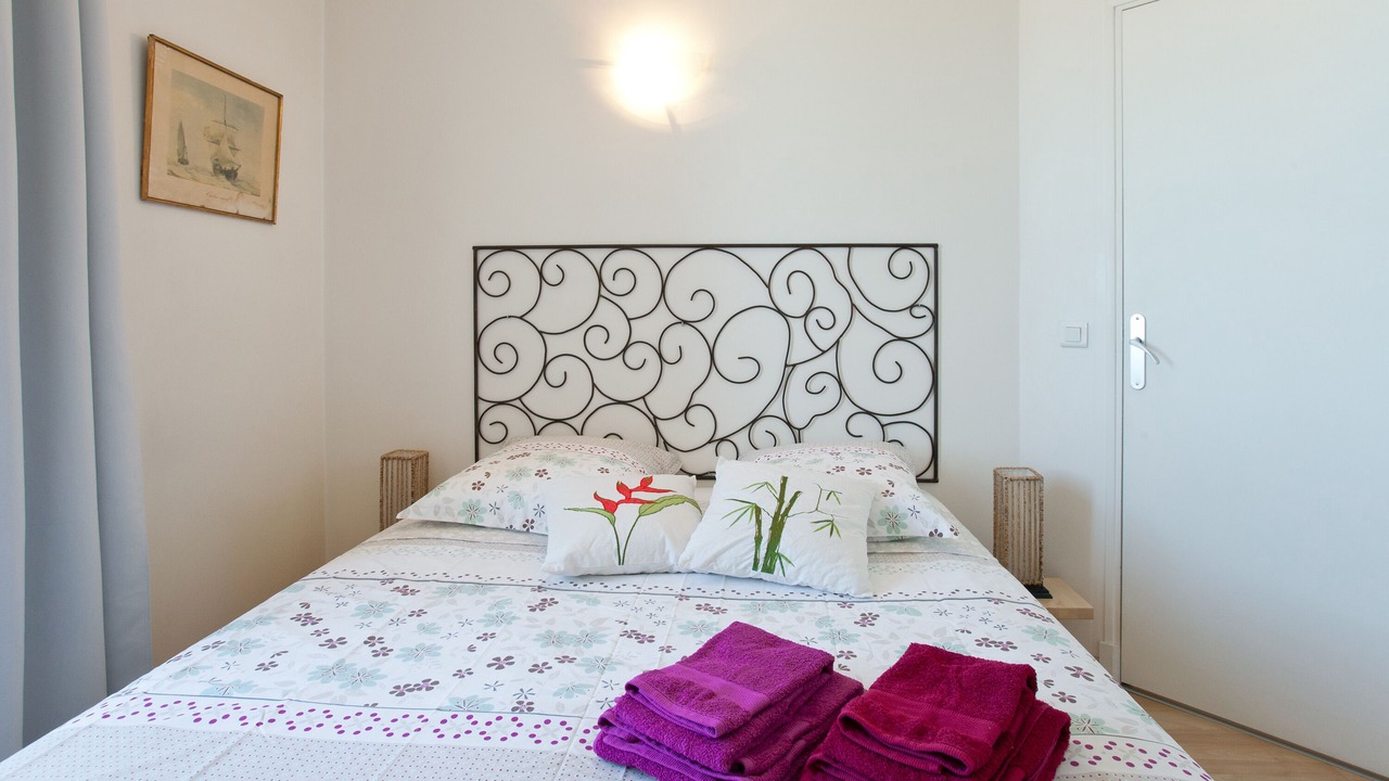 Photo of Bedroom in St.-Remy-de-Provence