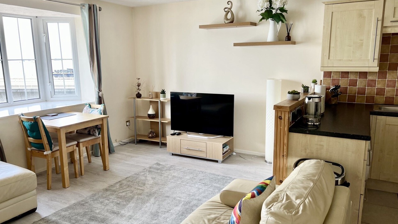 Photo of Livingroom in Grangetown