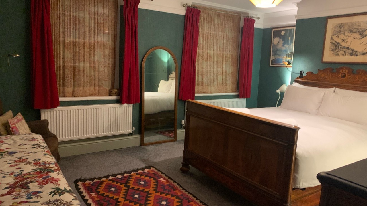 Photo of Bedroom in Camden Town with Primrose Hill