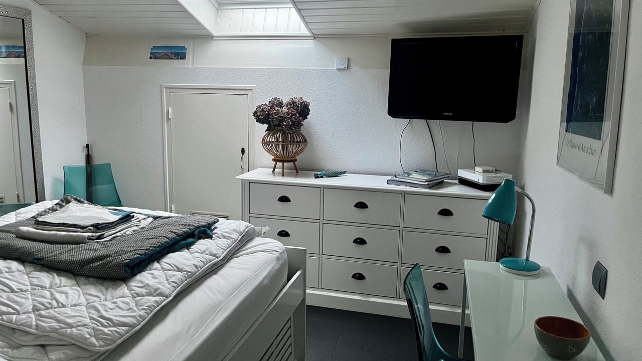 Photo of Bedroom in Andernos-les-Bains