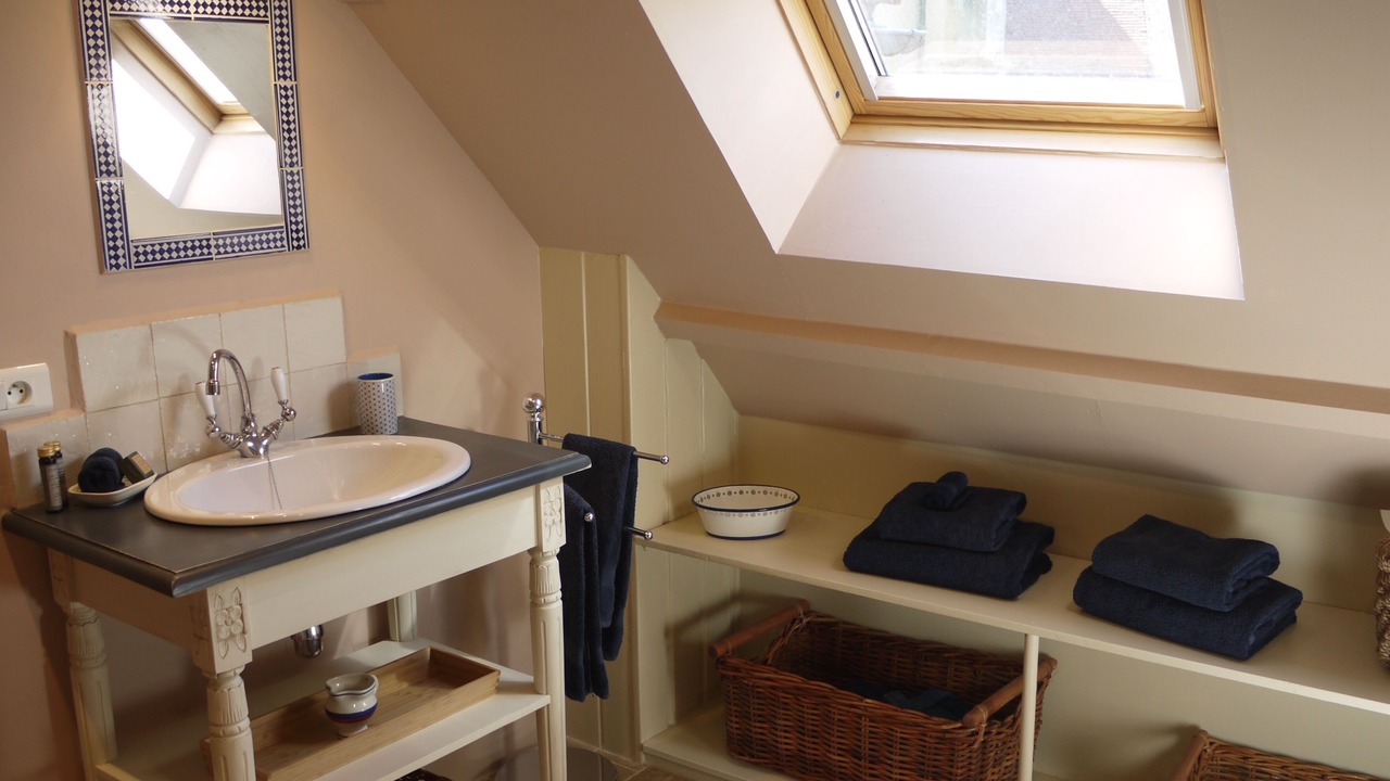 Photo of Bathroom in Corsaint