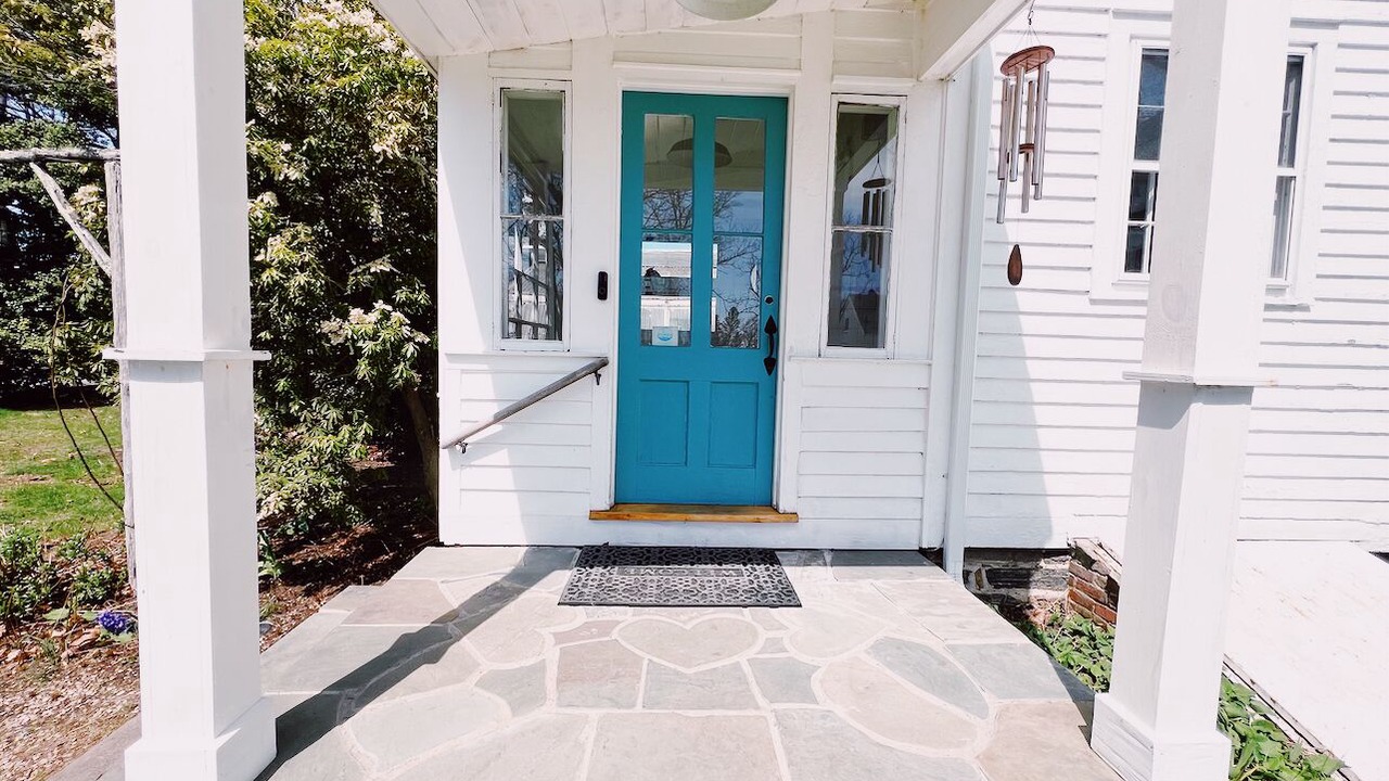 Photo of Outdoor in Saybrook Manor