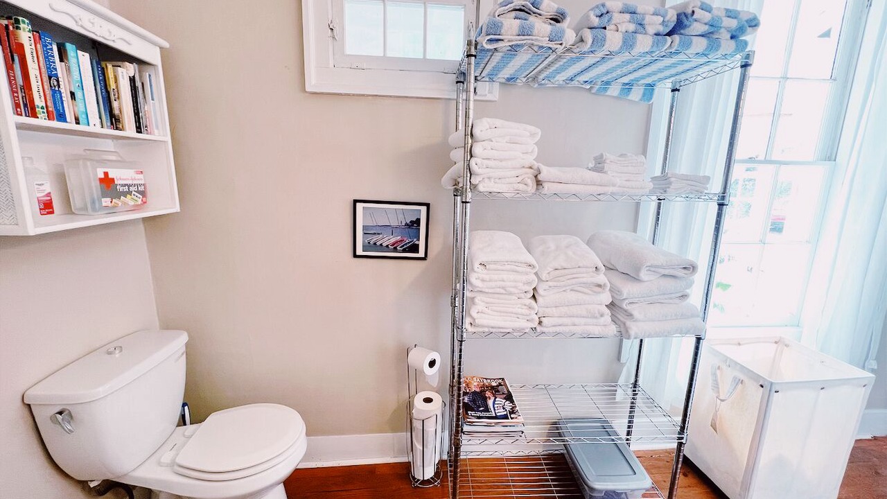 Photo of Bathroom in Saybrook Manor