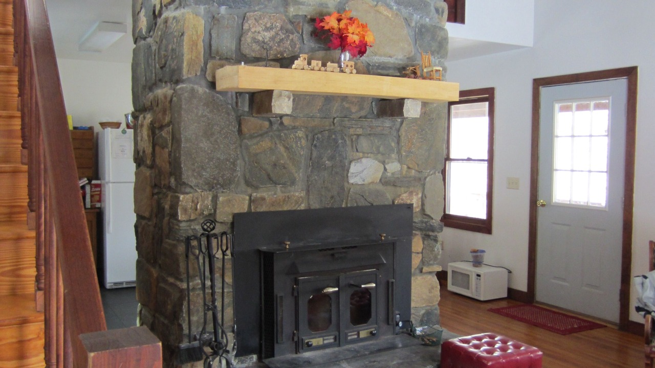 Photo of Livingroom in Plumtree