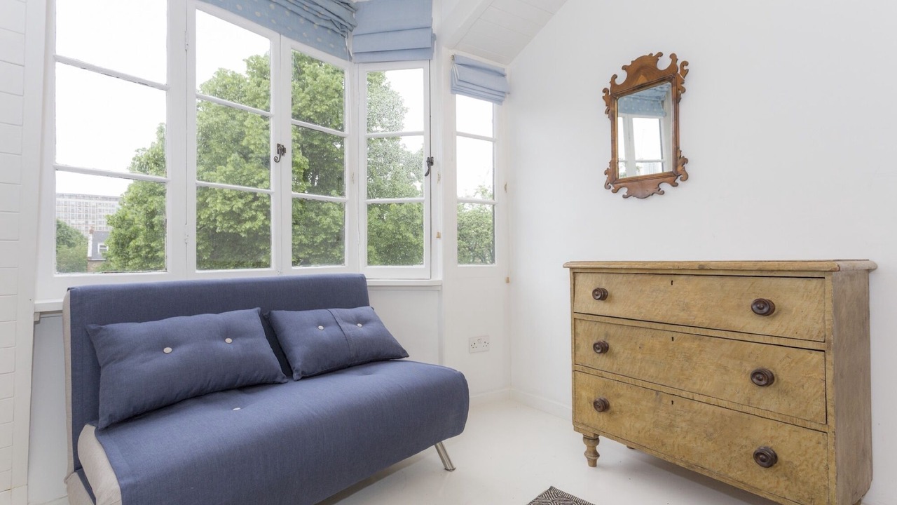 Photo of Livingroom in Prince's