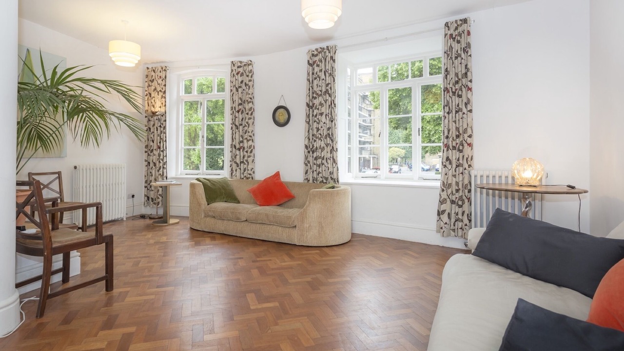 Photo of Livingroom in Prince's