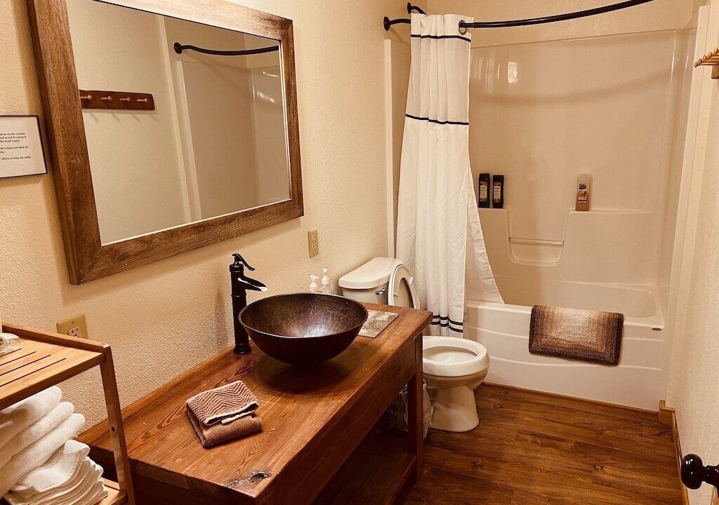 Photo of Bathroom in Alto Pass