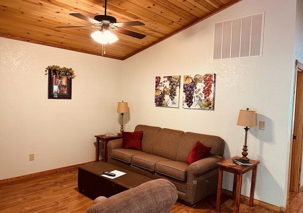 Photo of Bedroom in Alto Pass