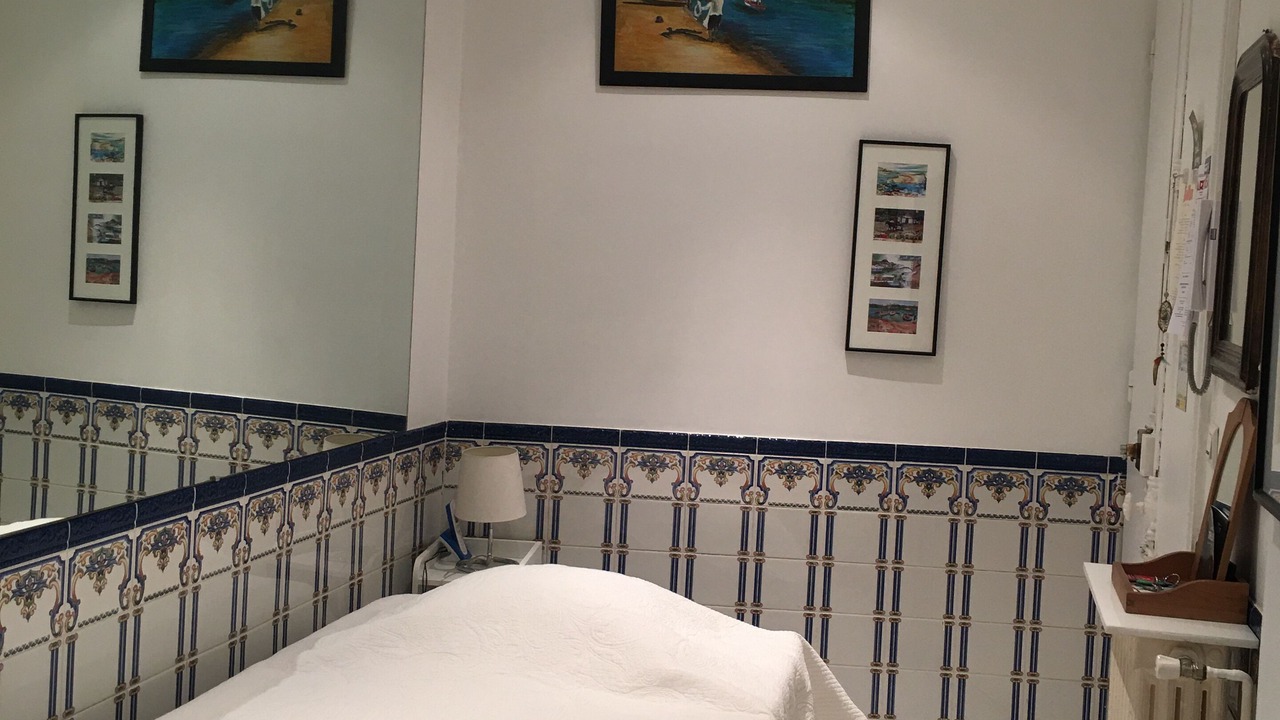 Photo of Bedroom in 9th Arrondissement