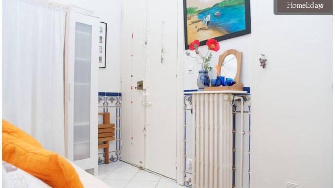 Photo of Bedroom in 9th Arrondissement