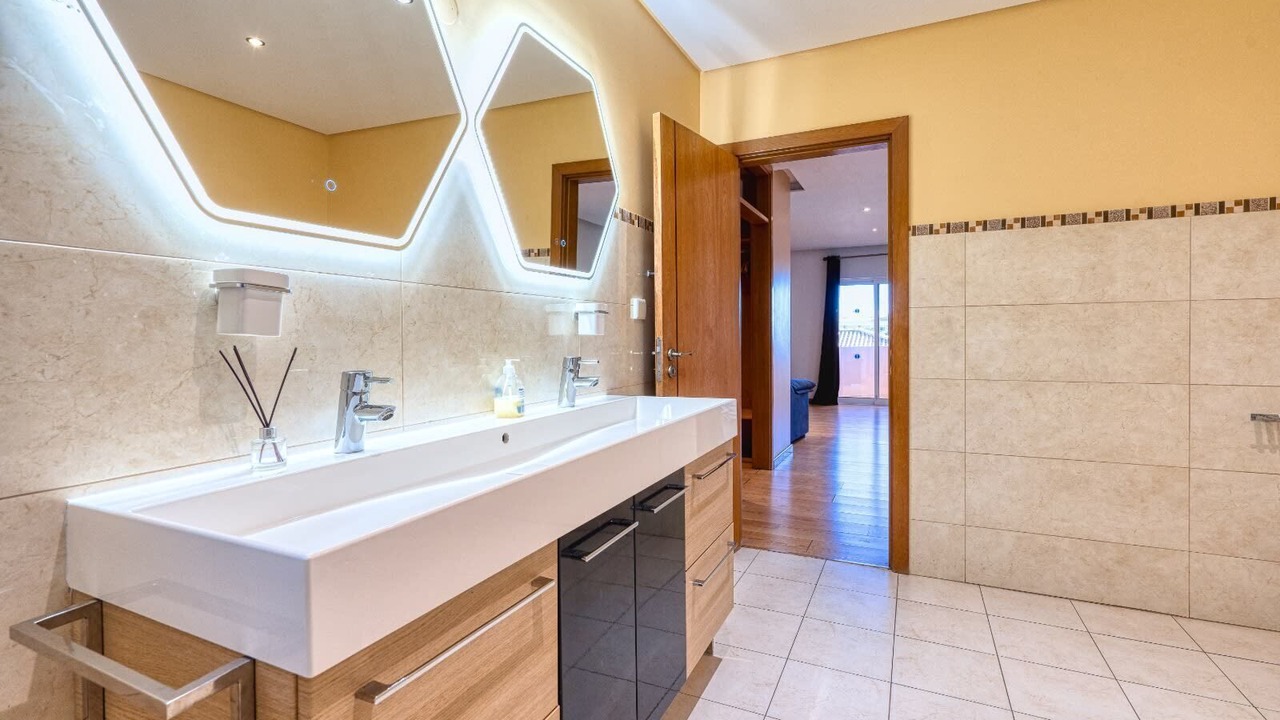 Photo of Bathroom in Correeira
