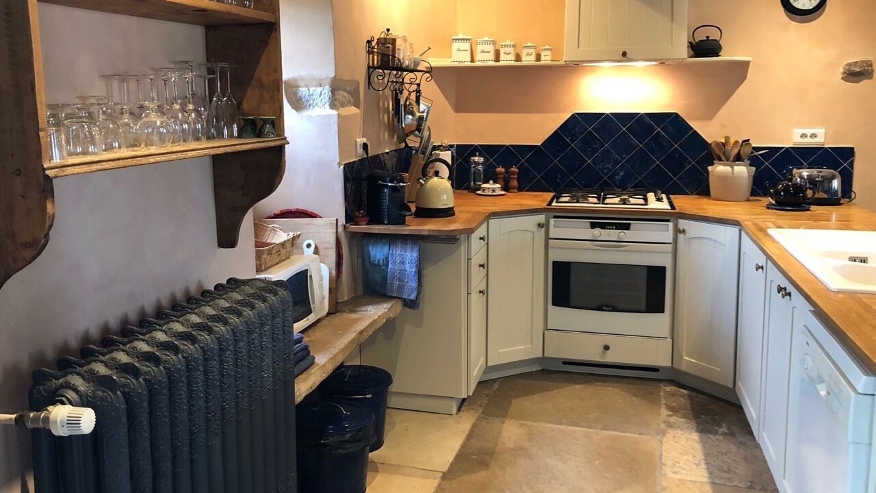 Photo of Kitchen in Corsaint