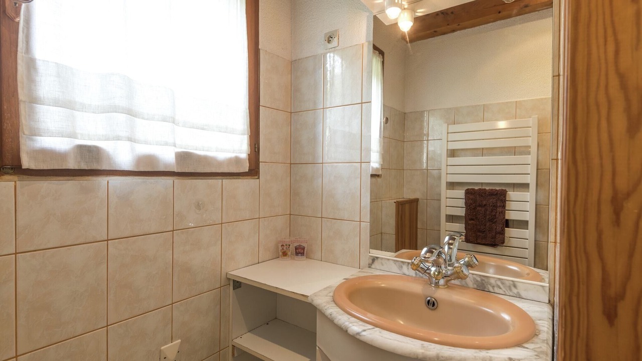 Photo of Bathroom in Travexin