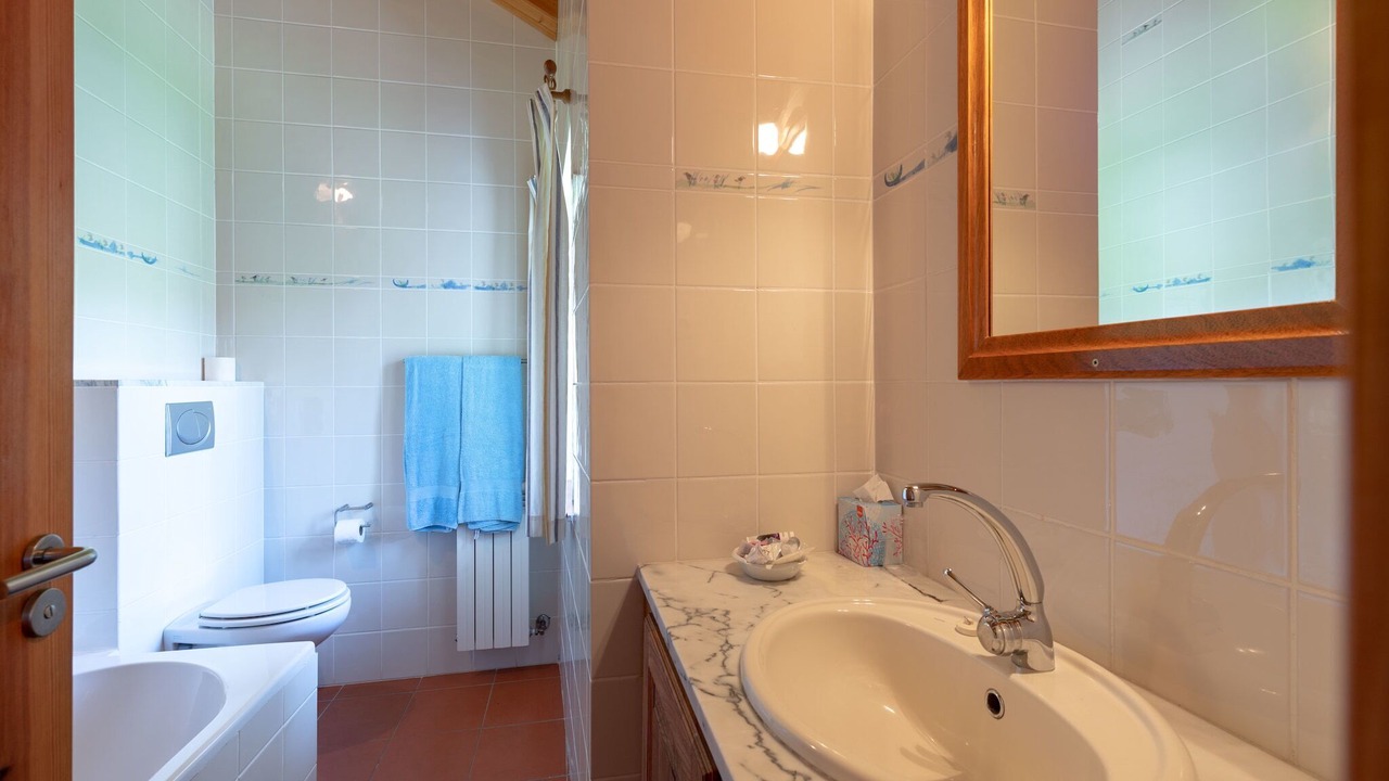 Photo of Bathroom in Santa Comba Dao
