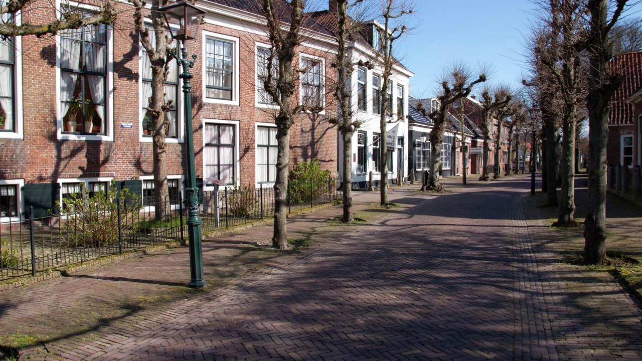 Photo of Others in Langweer