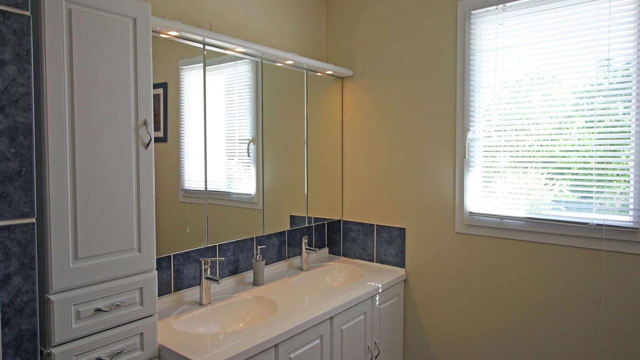 Photo of Bathroom in Bagnols-en-Foret