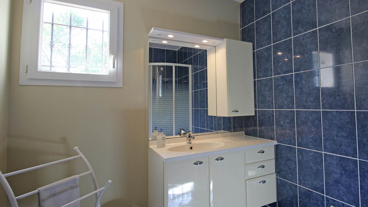 Photo of Bathroom in Bagnols-en-Foret