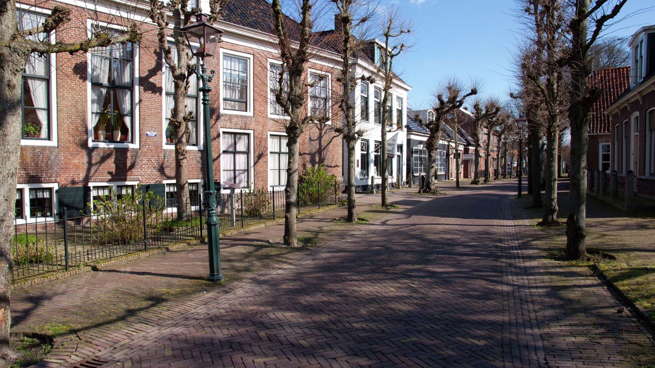 Photo of Others in Langweer